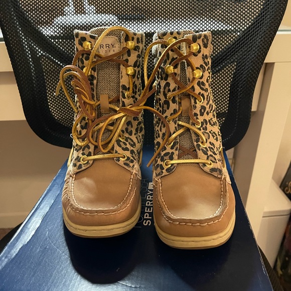 Sperry Cheetah Boots - Picture 4 of 7